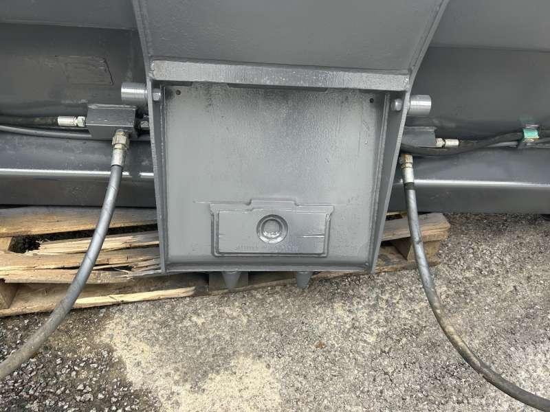 MECALAC series 8/10/11 et 12 - 2200mm - Cupă incărcător: Foto 5 MECALAC series 8/10/11 et 12 - 2200mm - Cupă incărcător: Foto 5