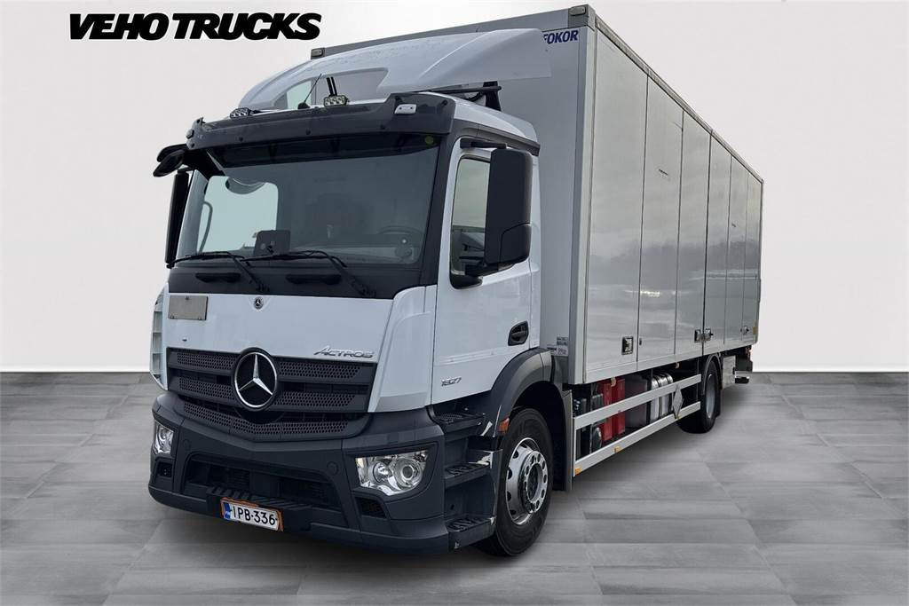 Mercedes-Benz ACTROS 1827 5 KSA-kori +PL - Camion furgon: Foto 1 Mercedes-Benz ACTROS 1827 5 KSA-kori +PL - Camion furgon: Foto 1