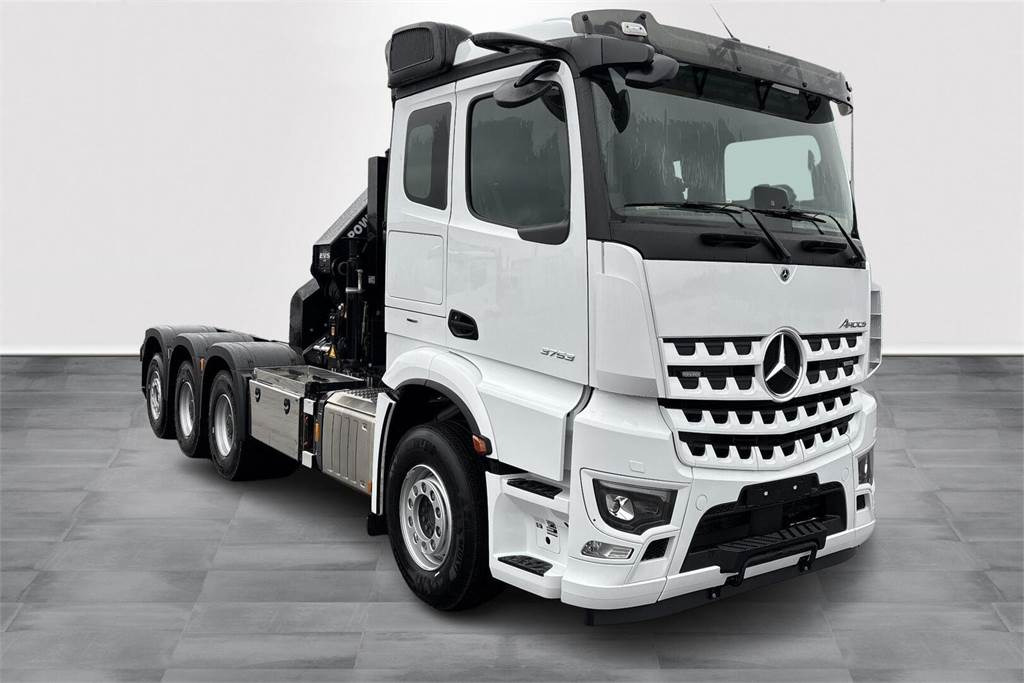 Mercedes-Benz AROCS 3253L Nosturi+koukkulaite UUSIAUTO - Camion cu macara: Foto 3 Mercedes-Benz AROCS 3253L Nosturi+koukkulaite UUSIAUTO - Camion cu macara: Foto 3