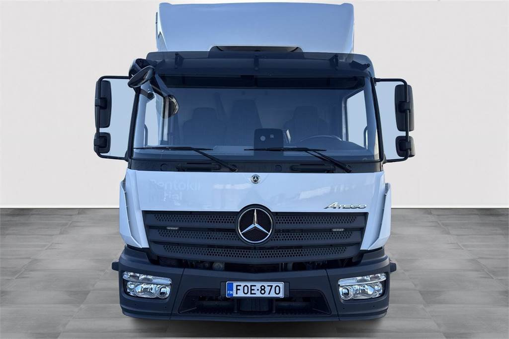 Mercedes-Benz ATEGO 1018L 5,6m Piako Umpikori - Camion furgon: Foto 2 Mercedes-Benz ATEGO 1018L 5,6m Piako Umpikori - Camion furgon: Foto 2