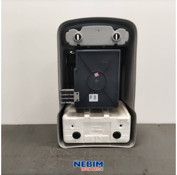 Renault Renault - 5010563911 - Opbergbox Renault D / C - Piesă de schimb pentru Camion: Foto 4 Renault Renault - 5010563911 - Opbergbox Renault D / C - Piesă de schimb pentru Camion: Foto 4
