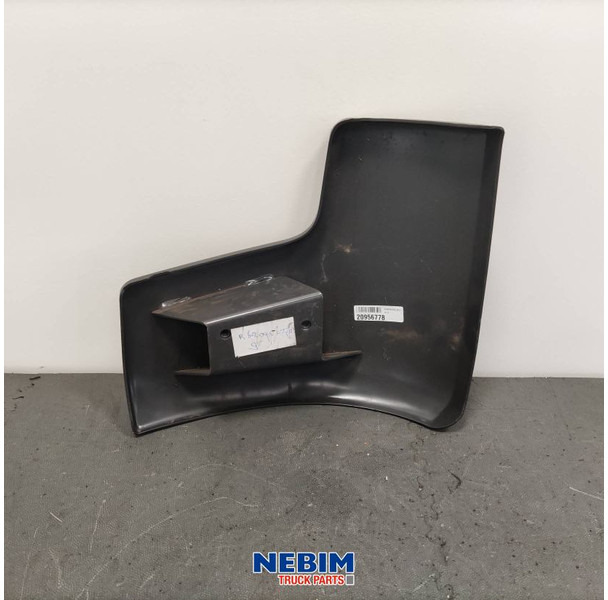 Volvo Volvo - 20956778 - Bumperhoek rechts FE - Piesă de schimb pentru Camion: Foto 2 Volvo Volvo - 20956778 - Bumperhoek rechts FE - Piesă de schimb pentru Camion: Foto 2