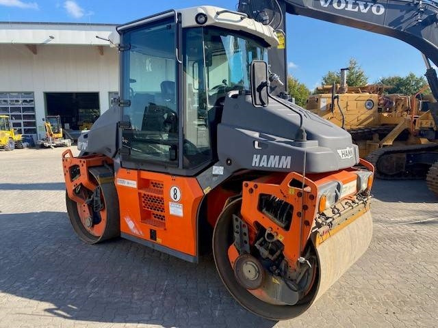Cilindru compactor Hamm DV+ 70i VO MIETE / RENTAL (12000424): Foto 7