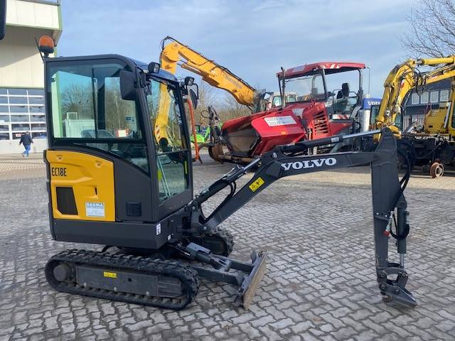 Volvo EC 18 E MIETE / RENTAL (12001764) - Mini excavator: Foto 5 Volvo EC 18 E MIETE / RENTAL (12001764) - Mini excavator: Foto 5