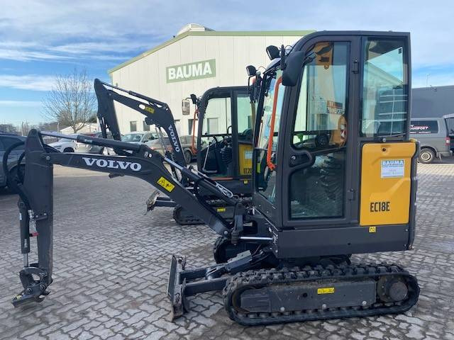 Volvo EC 18 E MIETE / RENTAL (12001764) - Mini excavator: Foto 1 Volvo EC 18 E MIETE / RENTAL (12001764) - Mini excavator: Foto 1