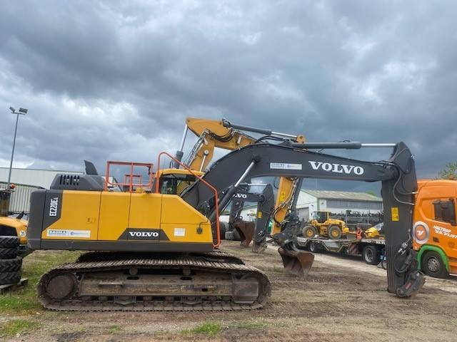 Volvo EC 220 E L MIETE / RENTAL (12001052) - Excavator pe şenile: Foto 5 Volvo EC 220 E L MIETE / RENTAL (12001052) - Excavator pe şenile: Foto 5