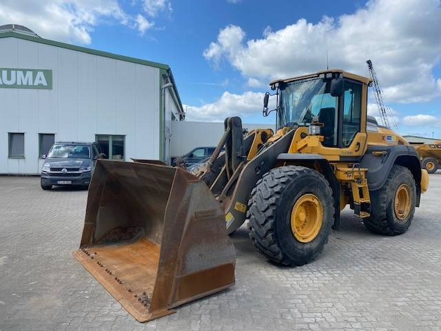 Volvo L 120 H (12005485) - Încărcător frontal pe pneuri: Foto 1 Volvo L 120 H (12005485) - Încărcător frontal pe pneuri: Foto 1