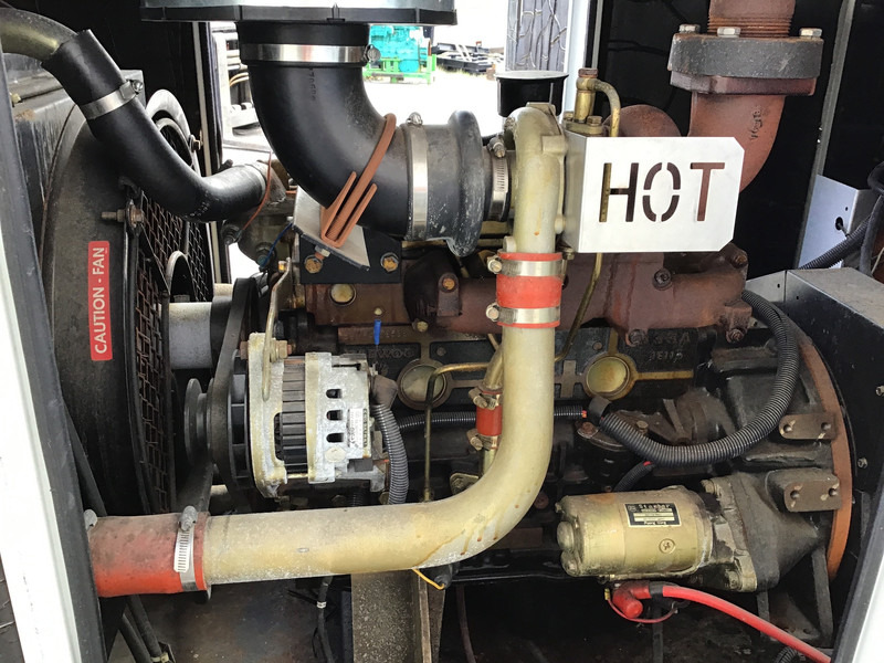 Doosan EWOO DAEWOO PO34TI GENERATOR 50 KVA USED - Generator electric: Foto 2 Doosan EWOO DAEWOO PO34TI GENERATOR 50 KVA USED - Generator electric: Foto 2