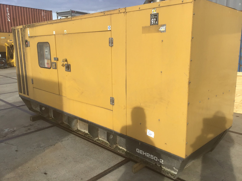 Perkins OLYMPIAN GEH250 GENERATOR 250KVA FOR PARTS - Generator electric: Foto 2 Perkins OLYMPIAN GEH250 GENERATOR 250KVA FOR PARTS - Generator electric: Foto 2