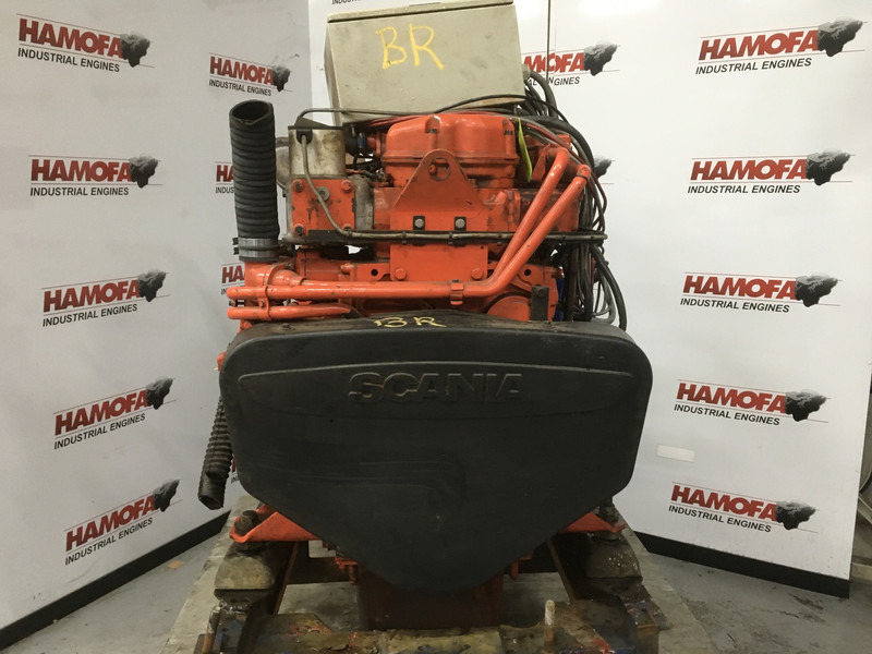 Scania DI12.41 USED - Utilaje constructii: Foto 3 Scania DI12.41 USED - Utilaje constructii: Foto 3