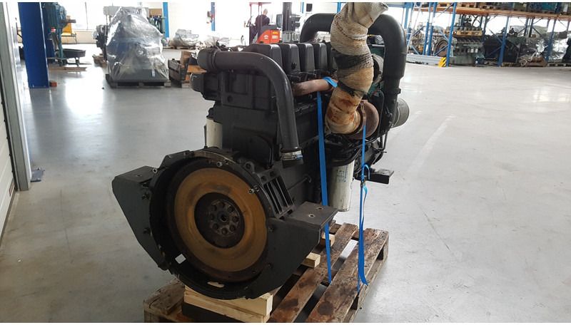 Scania DS9 USED - Utilaje constructii: Foto 4 Scania DS9 USED - Utilaje constructii: Foto 4