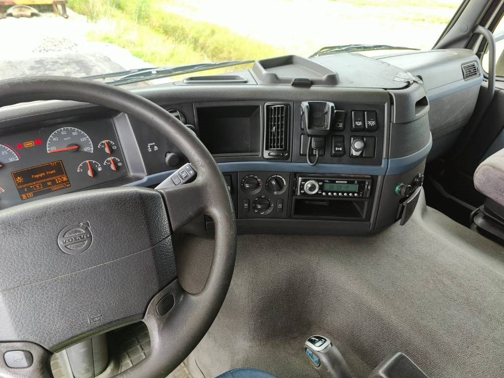 Cap tractor Volvo FM 9: Foto 8
