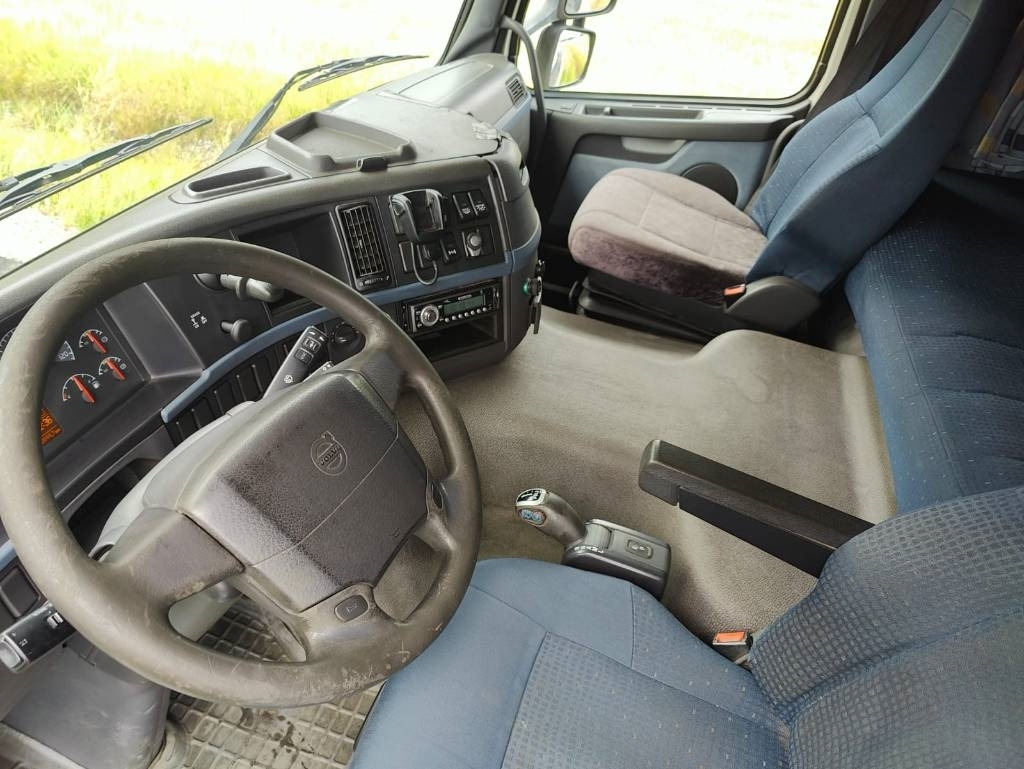 Cap tractor Volvo FM 9: Foto 7