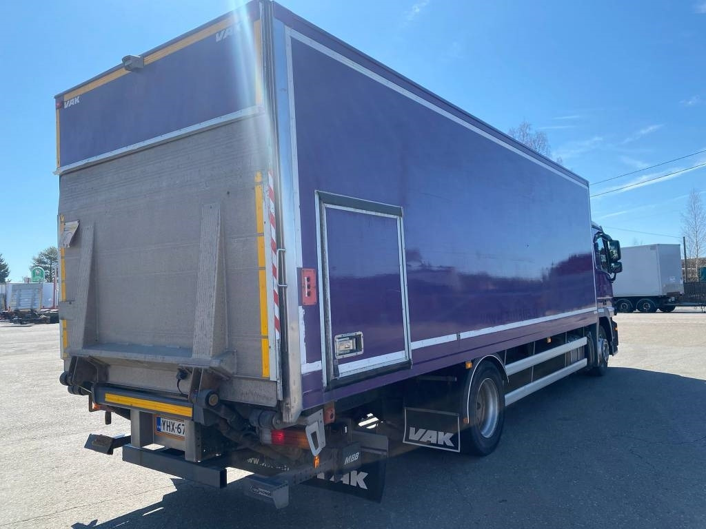 Mercedes-Benz Actros 1832 - Camion furgon: Foto 4 Mercedes-Benz Actros 1832 - Camion furgon: Foto 4