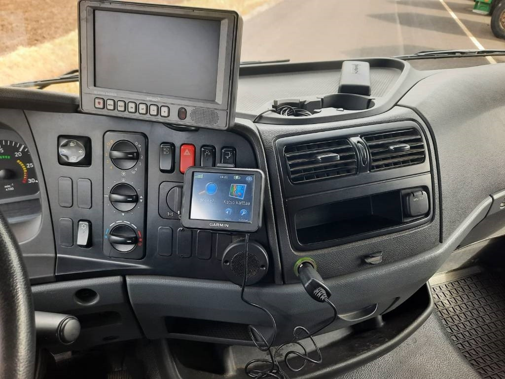 Leasing de Mercedes-Benz Atego 1022  Mercedes-Benz Atego 1022: Foto 8