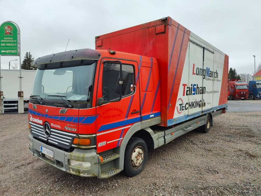 Mercedes-Benz Atego 1023 - Camion furgon: Foto 1 Mercedes-Benz Atego 1023 - Camion furgon: Foto 1