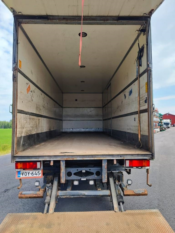 Mercedes-Benz Atego 1224 - Camion furgon: Foto 5 Mercedes-Benz Atego 1224 - Camion furgon: Foto 5