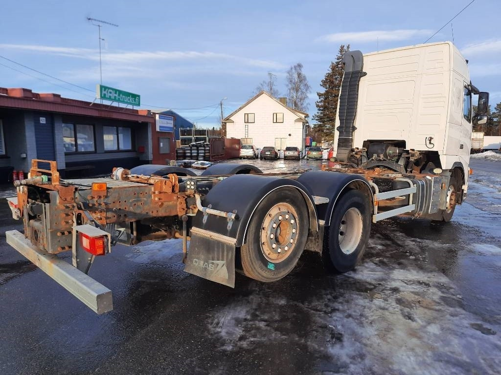 Volvo FH 13 440 - Camion şasiu: Foto 4 Volvo FH 13 440 - Camion şasiu: Foto 4
