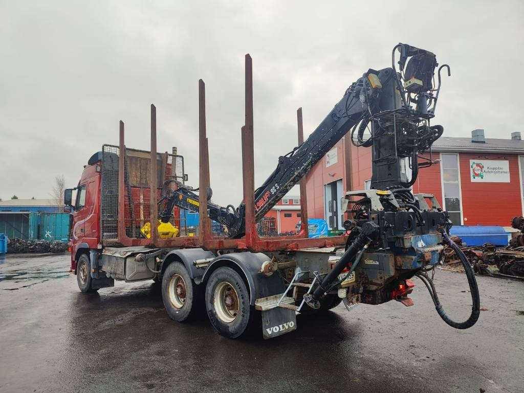 Volvo FH 16 - Camion forestier: Foto 3 Volvo FH 16 - Camion forestier: Foto 3