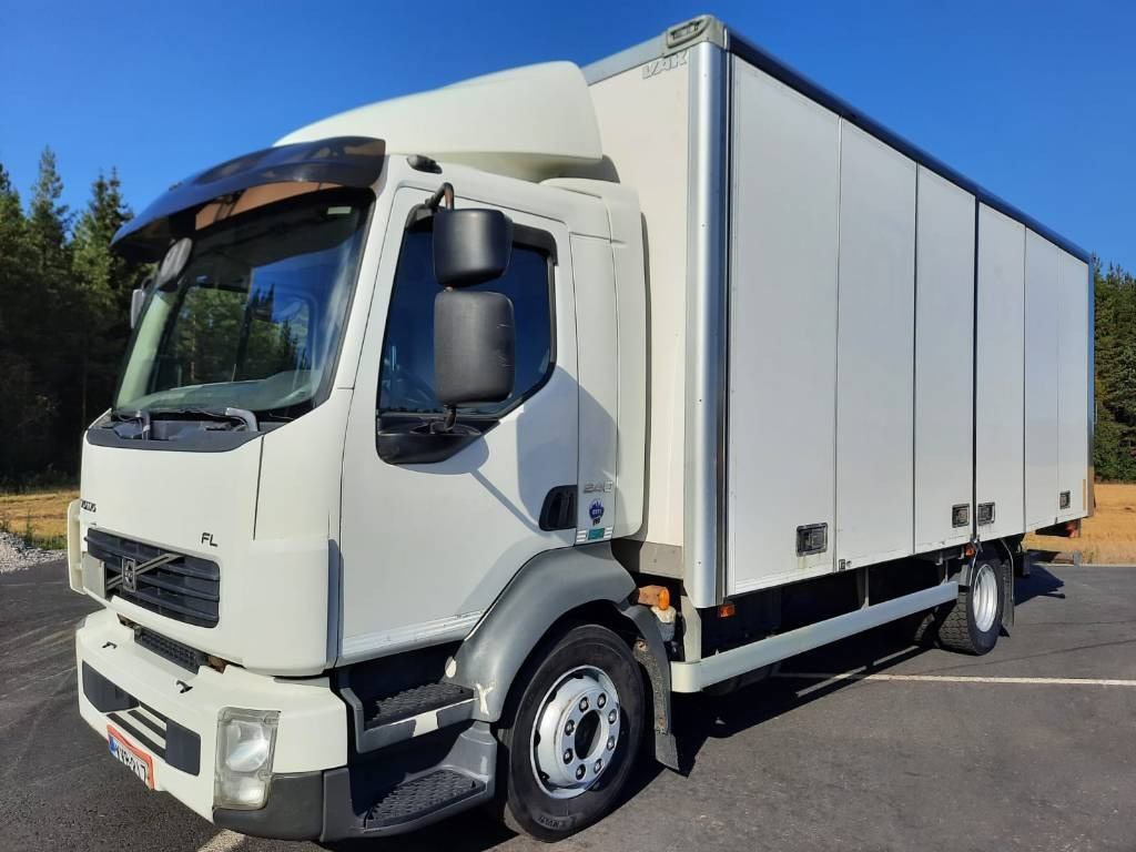 Volvo FL 240  - Camion furgon: Foto 1 Volvo FL 240  - Camion furgon: Foto 1