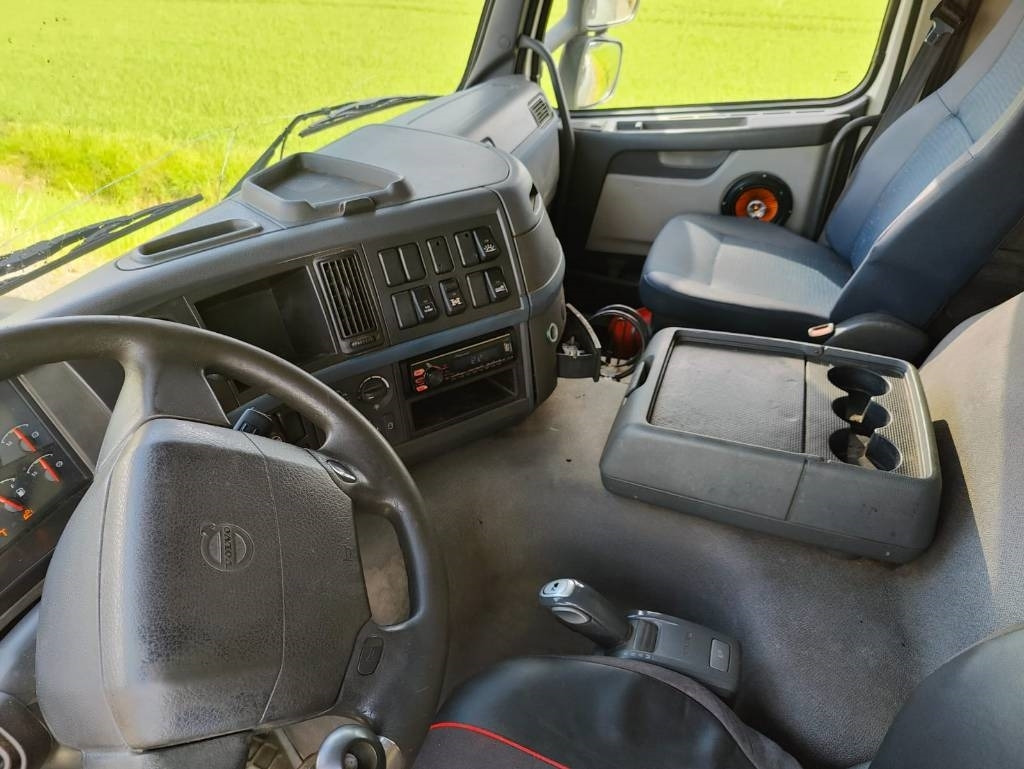 Camion şasiu Volvo FM 13 400: Foto 8