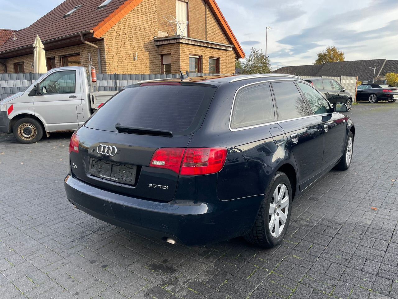Audi A6 Avant 2.7 TDI Defekt !!! - Mașină break: Foto 2 Audi A6 Avant 2.7 TDI Defekt !!! - Mașină break: Foto 2