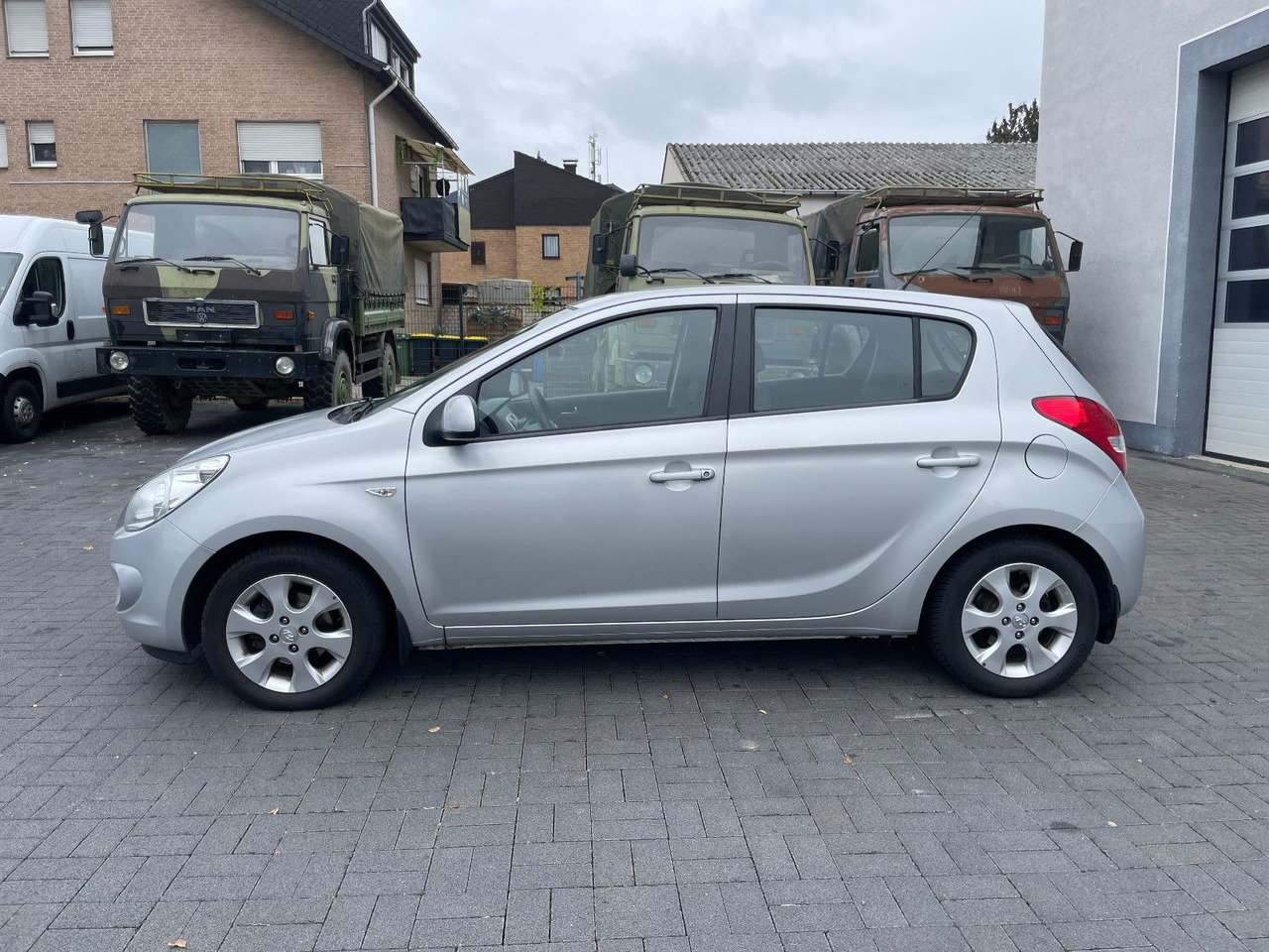 Berlină/ Sedan Hyundai i20 Klima: Foto 8