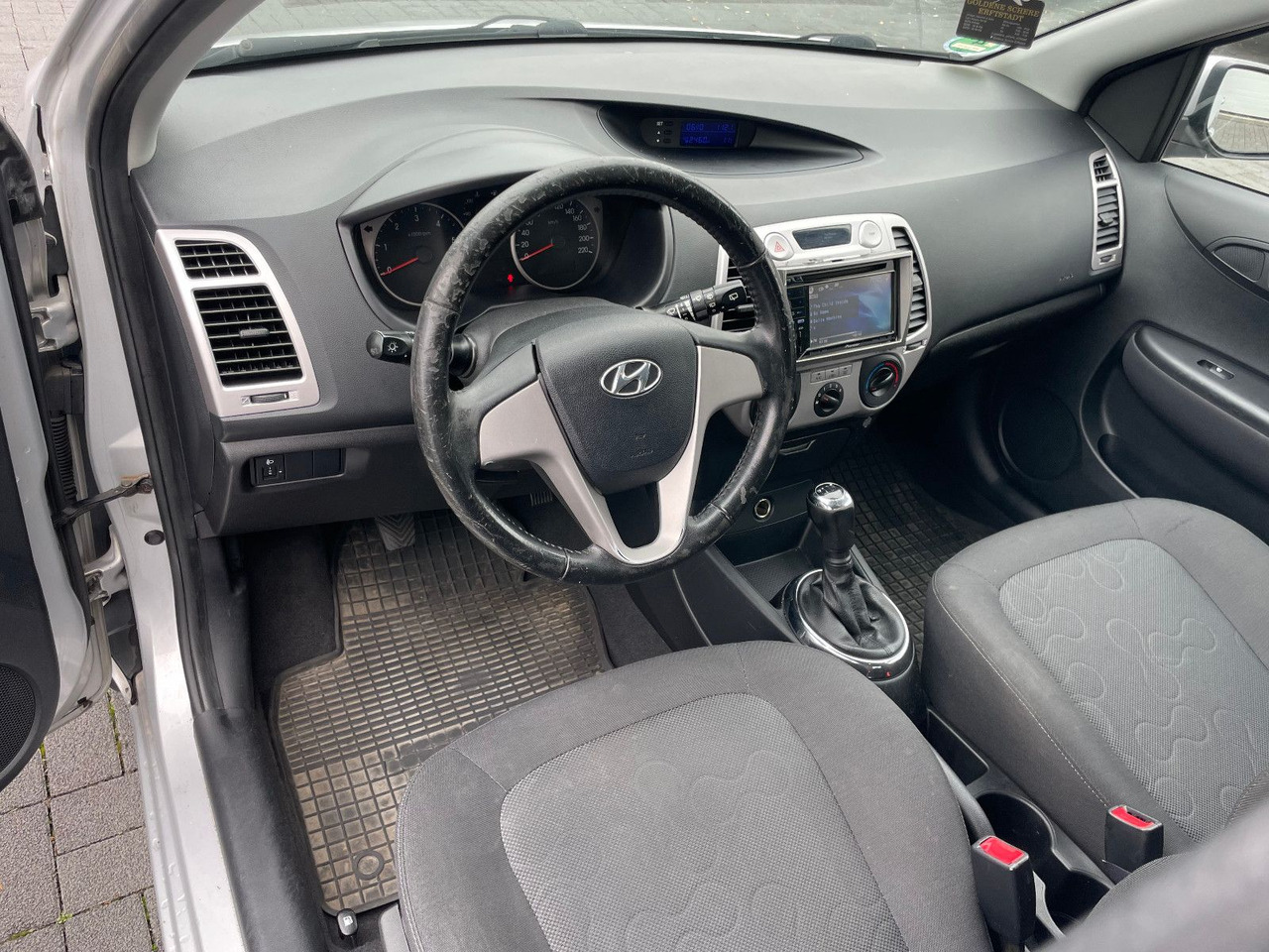 Berlină/ Sedan Hyundai i20 Klima: Foto 11