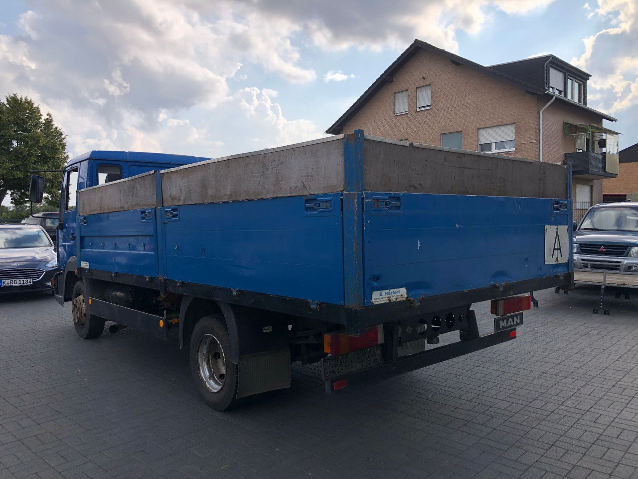 MAN LE 140 C Klima, Tempomat, TÜV 11-2025 - Autoutilitară cu platformă: Foto 2 MAN LE 140 C Klima, Tempomat, TÜV 11-2025 - Autoutilitară cu platformă: Foto 2