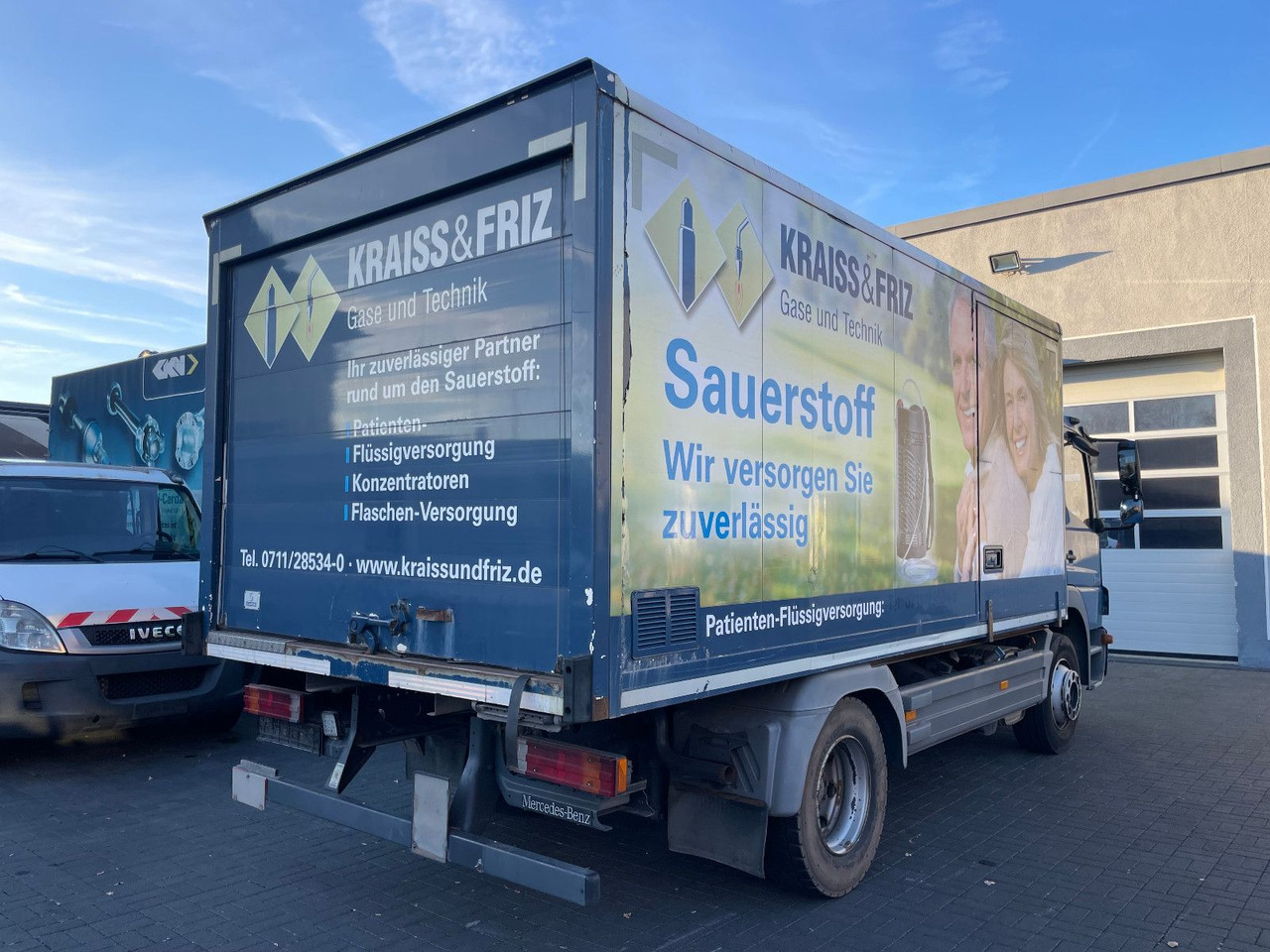 Mercedes-Benz Atego 2 6-Zyl. 4x2 1224 Klima, Radstand: 3.56m. - Camion furgon: Foto 4 Mercedes-Benz Atego 2 6-Zyl. 4x2 1224 Klima, Radstand: 3.56m. - Camion furgon: Foto 4