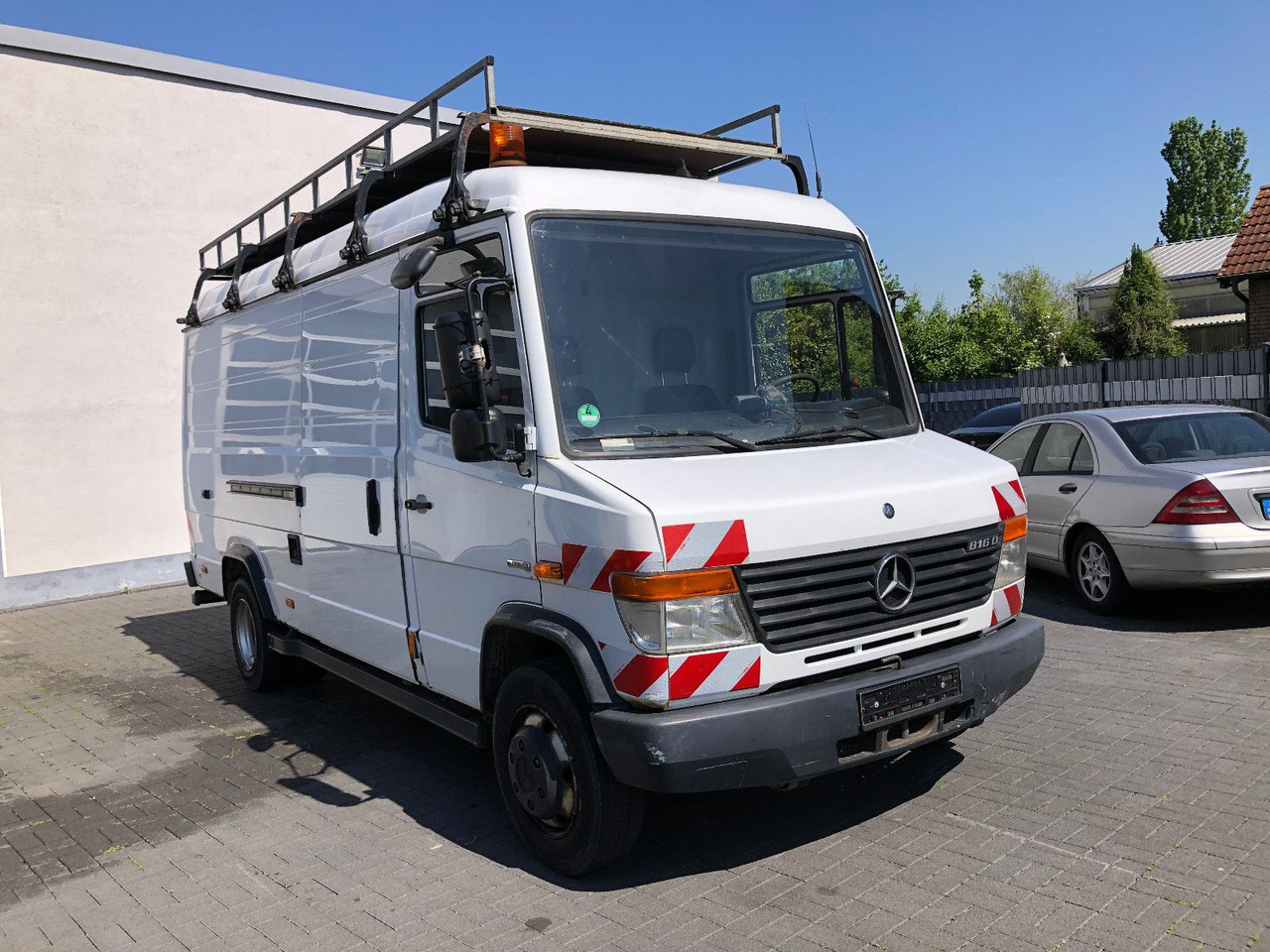 Mercedes-Benz Vario 816 - Dubă: Foto 3 Mercedes-Benz Vario 816 - Dubă: Foto 3