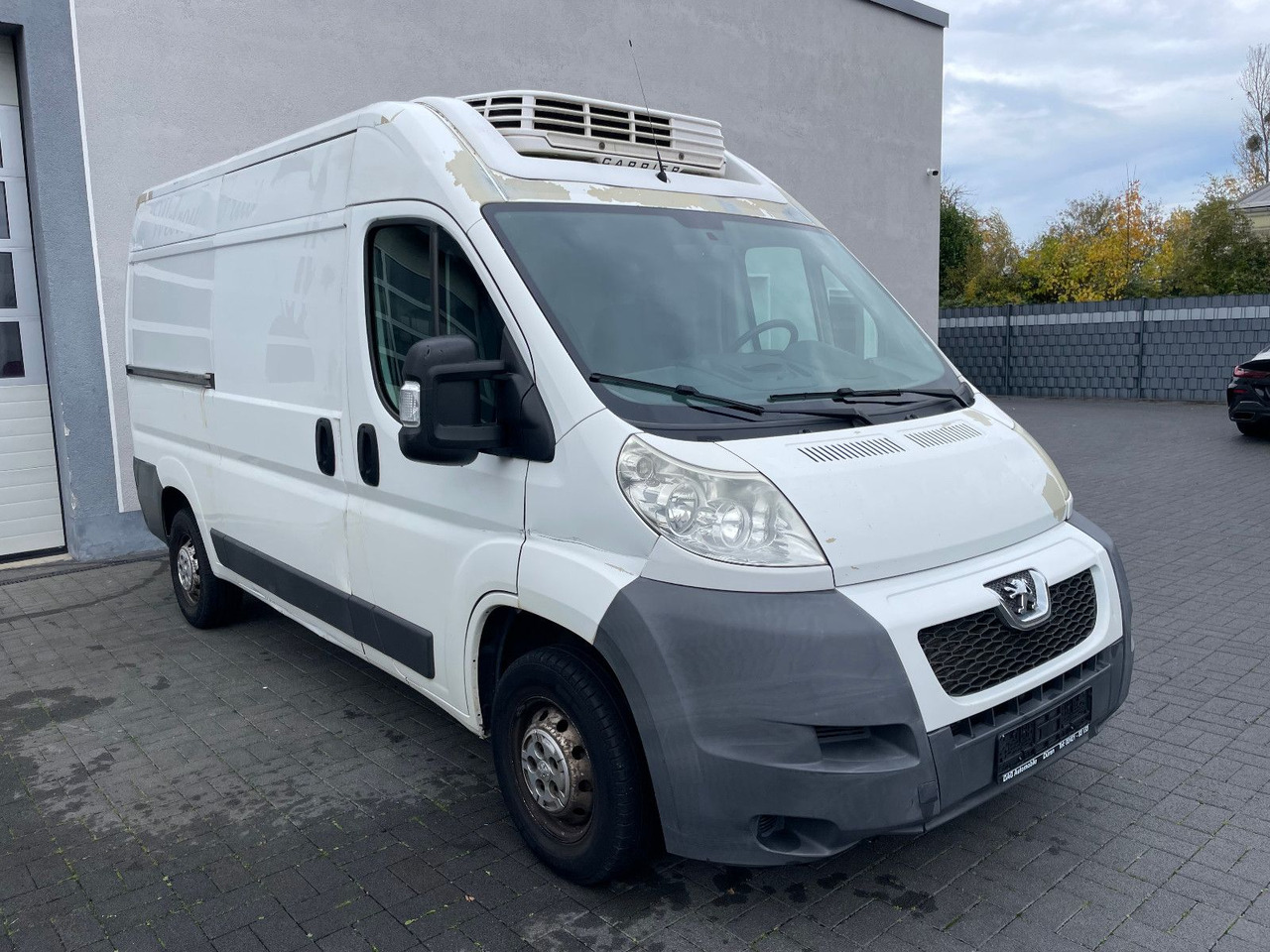 Peugeot Boxer 120 HDI Kühlkastenwagen - Autoutilitară frigorifica: Foto 1 Peugeot Boxer 120 HDI Kühlkastenwagen - Autoutilitară frigorifica: Foto 1