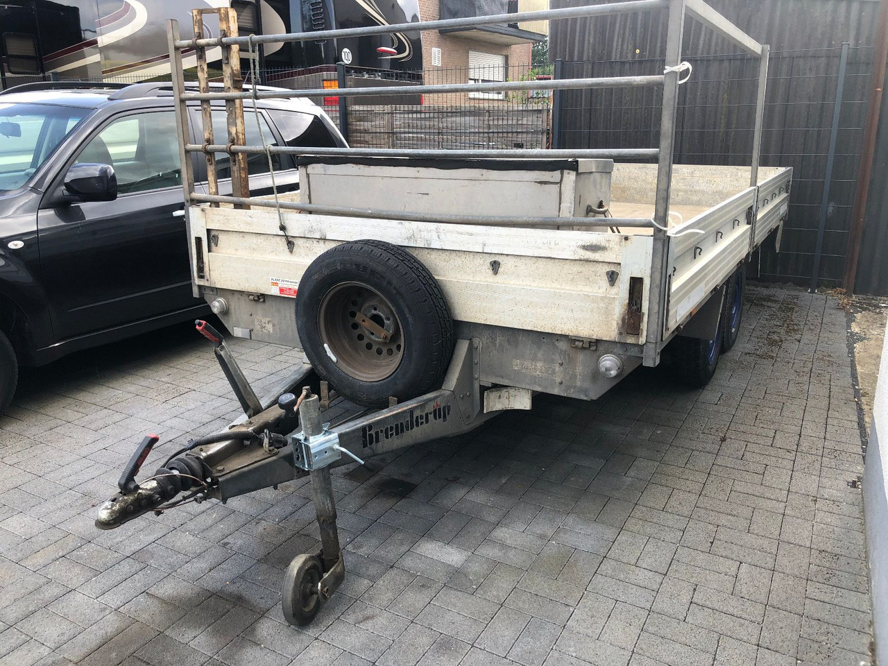 Remorcă platformă THULE D9 - 2500 kg GG, 4,20m. lang: Foto 1