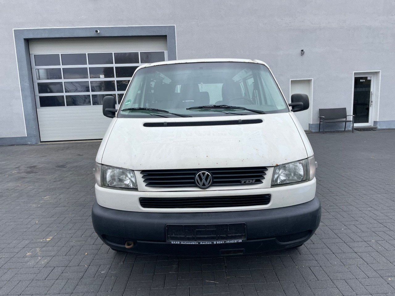 Volkswagen T4 Caravelle 2,5-l-Diesel TDI 75kW syncro lang - Transport persoane: Foto 5 Volkswagen T4 Caravelle 2,5-l-Diesel TDI 75kW syncro lang - Transport persoane: Foto 5