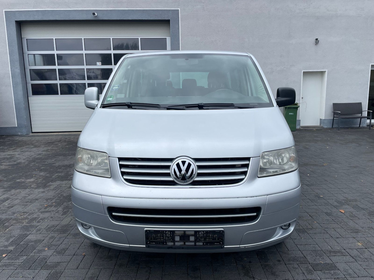 Volkswagen T5 2.5 TDi Caravelle 4Motion 8-Sitzer - Transport persoane: Foto 5 Volkswagen T5 2.5 TDi Caravelle 4Motion 8-Sitzer - Transport persoane: Foto 5