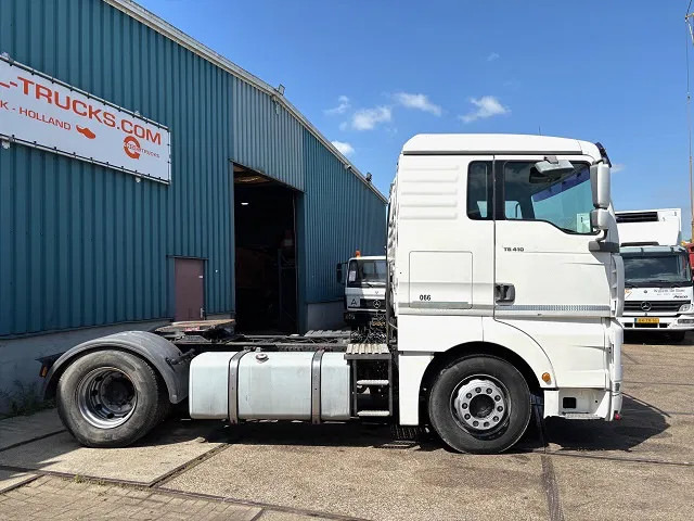 MAN TGA 18.410 BLS XL (6-CILINDERHEADS) (ZF16 MANUAL GEARBOX / ZF-INTARDER / P.T.O.) - Cap tractor: Foto 4 MAN TGA 18.410 BLS XL (6-CILINDERHEADS) (ZF16 MANUAL GEARBOX / ZF-INTARDER / P.T.O.) - Cap tractor: Foto 4