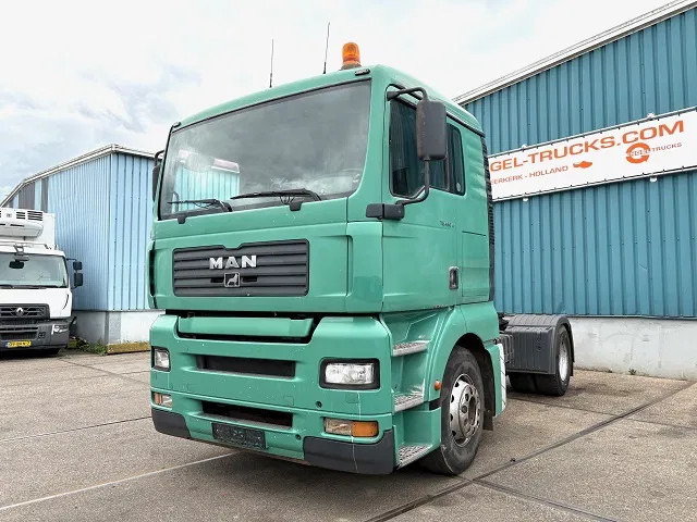 MAN TGA 18.460 FLT XL (6-CILINDER HEADS / ZF16 MANUAL GEARBOX / ZF-INTARDER / AIRCONDITIONING) - Cap tractor: Foto 1 MAN TGA 18.460 FLT XL (6-CILINDER HEADS / ZF16 MANUAL GEARBOX / ZF-INTARDER / AIRCONDITIONING) - Cap tractor: Foto 1