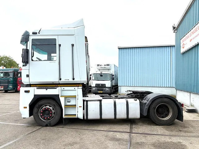Renault Magnum AE 480 DXI (MANUAL GEARBOX / ZF-INTARDER / AIRCONDITIONING / 2x DIESELTANK / COMPLETE SPOILERSET / ETC.) - Cap tractor: Foto 5 Renault Magnum AE 480 DXI (MANUAL GEARBOX / ZF-INTARDER / AIRCONDITIONING / 2x DIESELTANK / COMPLETE SPOILERSET / ETC.) - Cap tractor: Foto 5
