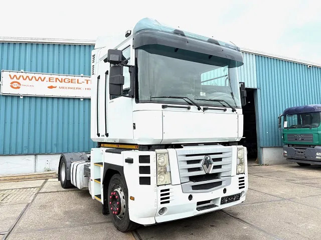 Renault Magnum AE 480 DXI (MANUAL GEARBOX / ZF-INTARDER / AIRCONDITIONING / 2x DIESELTANK / COMPLETE SPOILERSET / ETC.) - Cap tractor: Foto 2 Renault Magnum AE 480 DXI (MANUAL GEARBOX / ZF-INTARDER / AIRCONDITIONING / 2x DIESELTANK / COMPLETE SPOILERSET / ETC.) - Cap tractor: Foto 2