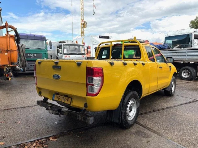 Ford Ranger 2.2TDCI 4x4 SUPERCAB PICK-UP (6 GEARS MANUAL GEARBOX / AIRCONDITIONING / ETC!!) RANGER 2.2TDCI 4x4 SUPERCAB PICK-UP - Pick-up: Foto 3 Ford Ranger 2.2TDCI 4x4 SUPERCAB PICK-UP (6 GEARS MANUAL GEARBOX / AIRCONDITIONING / ETC!!) RANGER 2.2TDCI 4x4 SUPERCAB PICK-UP - Pick-up: Foto 3