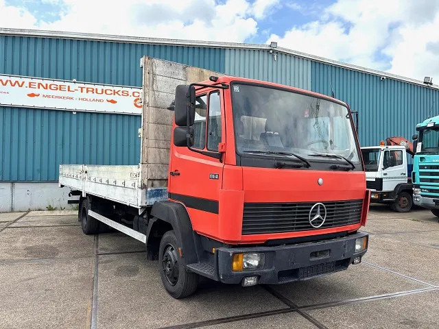Mercedes-Benz LK 814 (6-CILINDER) WITH OPEN (TENT) BOX & ALUMNIUM SIDE BORDS (MANUAL GEARBOX / 3TH SEAT IN CABIN) - Camion platformă: Foto 2 Mercedes-Benz LK 814 (6-CILINDER) WITH OPEN (TENT) BOX & ALUMNIUM SIDE BORDS (MANUAL GEARBOX / 3TH SEAT IN CABIN) - Camion platformă: Foto 2