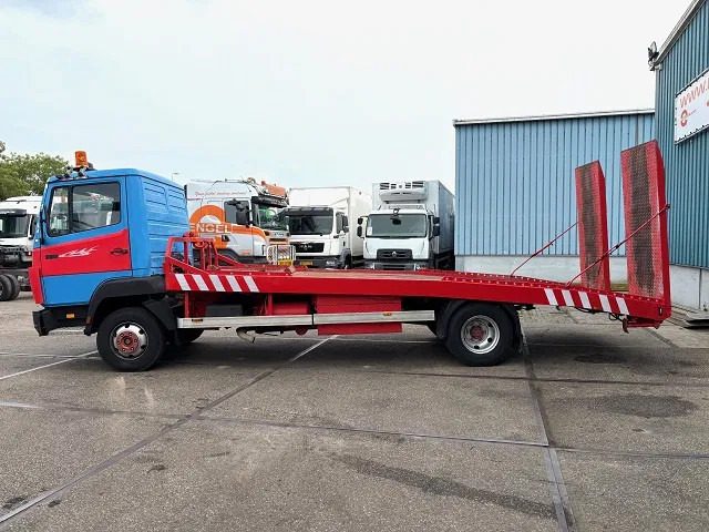 Mercedes-Benz LK 814 RECOVERY TRUCK / CAR-MACHINE TRANSPORTER (6-CILINDER / MANUAL GEARBOX / FULL STEEL SUSPENSION / WINCH / HYDRAULIC RAMPS) - Camion transport auto: Foto 5 Mercedes-Benz LK 814 RECOVERY TRUCK / CAR-MACHINE TRANSPORTER (6-CILINDER / MANUAL GEARBOX / FULL STEEL SUSPENSION / WINCH / HYDRAULIC RAMPS) - Camion transport auto: Foto 5
