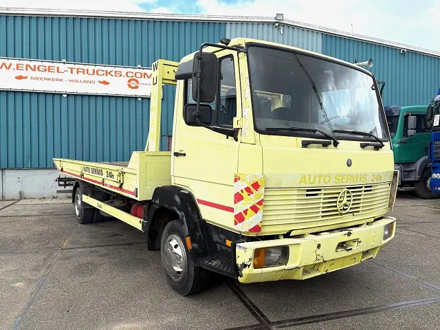 Mercedes-Benz LK 817 AUTO TRANSPORTER (6-CILINDER / FULL STEEL SUSPENSION / MANUAL GEARBOX / WINCH / ETC.) - Camion transport auto: Foto 2 Mercedes-Benz LK 817 AUTO TRANSPORTER (6-CILINDER / FULL STEEL SUSPENSION / MANUAL GEARBOX / WINCH / ETC.) - Camion transport auto: Foto 2