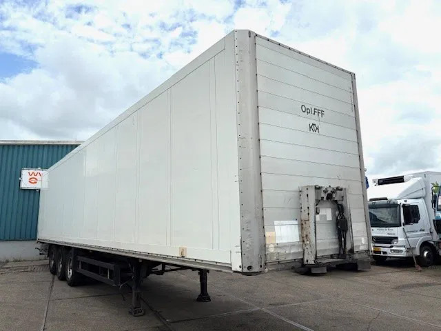 Schmitz Cargobull SKO 24 DOUBLE STOCK CLOSED BOX (BPW-AXLES / DRUM BRAKS / ABS-EBS BRAKES) - Semiremorcă furgon: Foto 2 Schmitz Cargobull SKO 24 DOUBLE STOCK CLOSED BOX (BPW-AXLES / DRUM BRAKS / ABS-EBS BRAKES) - Semiremorcă furgon: Foto 2