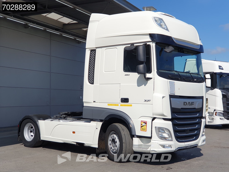 DAF XF 480 4X2 SSC Retarder 2xTanks ACC Standklima Euro 6 - Cap tractor: Foto 3 DAF XF 480 4X2 SSC Retarder 2xTanks ACC Standklima Euro 6 - Cap tractor: Foto 3