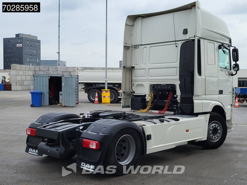 DAF XF 530 XF 4X2 Retarder 2xTanks Standklima ACC Euro 6 - Cap tractor: Foto 5 DAF XF 530 XF 4X2 Retarder 2xTanks Standklima ACC Euro 6 - Cap tractor: Foto 5