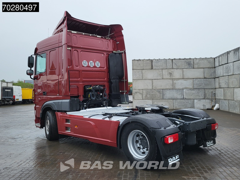 DAF XF 530 XF 4X2 Retarder ACC Standklima Euro 6 - Cap tractor: Foto 2 DAF XF 530 XF 4X2 Retarder ACC Standklima Euro 6 - Cap tractor: Foto 2