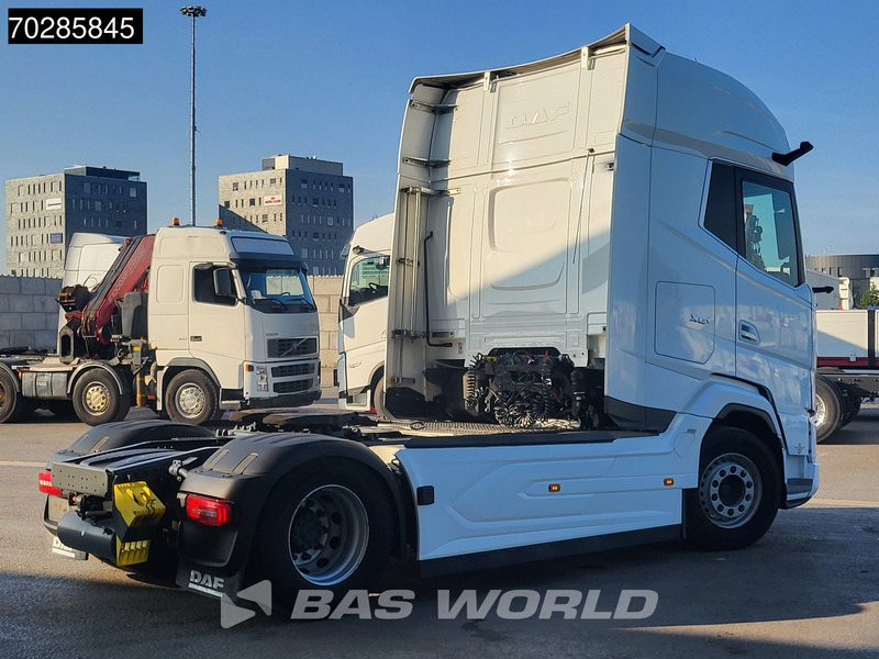 DAF XG+ 530 XG+ 4X2 XG+ Retarder MirrorCam 2xTanks Standklima ACC Navi LED Euro 6 - Cap tractor: Foto 5 DAF XG+ 530 XG+ 4X2 XG+ Retarder MirrorCam 2xTanks Standklima ACC Navi LED Euro 6 - Cap tractor: Foto 5