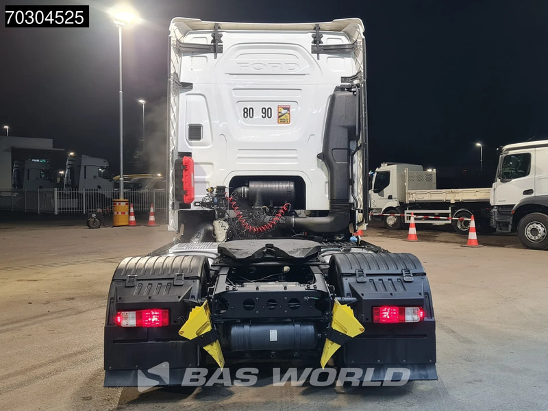 Ford F-Max 500 4X2 Retarder Standklima 2xTanks ACC LED Euro 6 - Cap tractor: Foto 3 Ford F-Max 500 4X2 Retarder Standklima 2xTanks ACC LED Euro 6 - Cap tractor: Foto 3