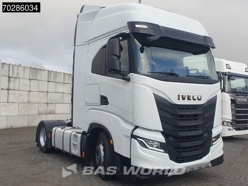 Iveco S-Way 510 S-Way 4X2 Retarder ACC Navi Standklima Euro 6 - Cap tractor: Foto 3 Iveco S-Way 510 S-Way 4X2 Retarder ACC Navi Standklima Euro 6 - Cap tractor: Foto 3